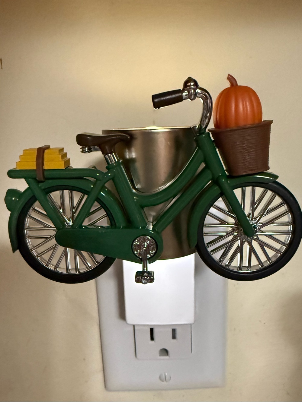 Green Bicycle Wall Decor with Orange Pumpkin Accent - Unbranded